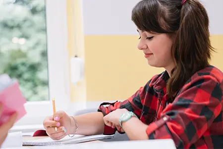 Clases de refuerzo para estudiantes de secundaria