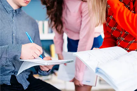 Clases de refuerzo para preparación de selectividad